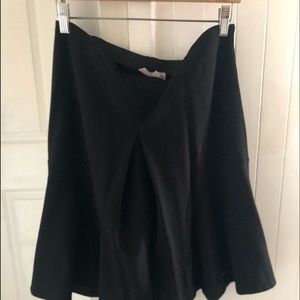 Short black flowy skirt with semi pleats